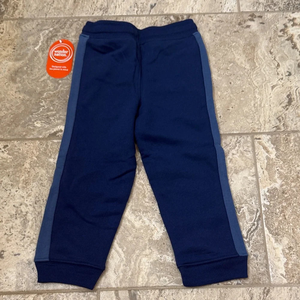 NWT Size 4 Wonder Nation Navy Blue Jogger Pants with Side Stripes